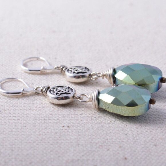 Silver Celtic Knot Earrings - Picture 5 of 5